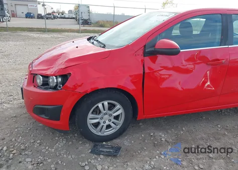 2015 Chevrolet Sonic Lt Auto from USA, damaged, VIN 1G1JC6SG0F4210584